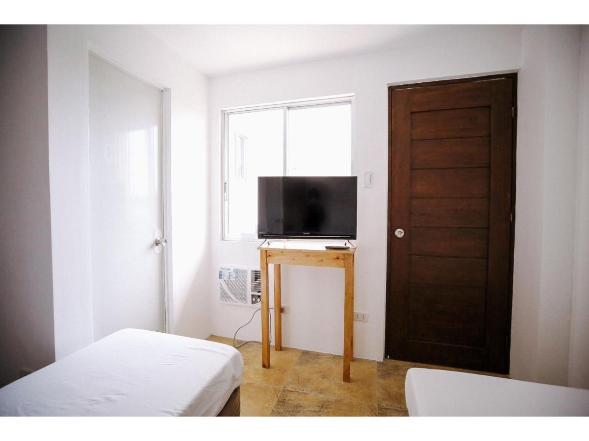 Oyo 789 Abn Residences Bacolod Ngoại thất bức ảnh