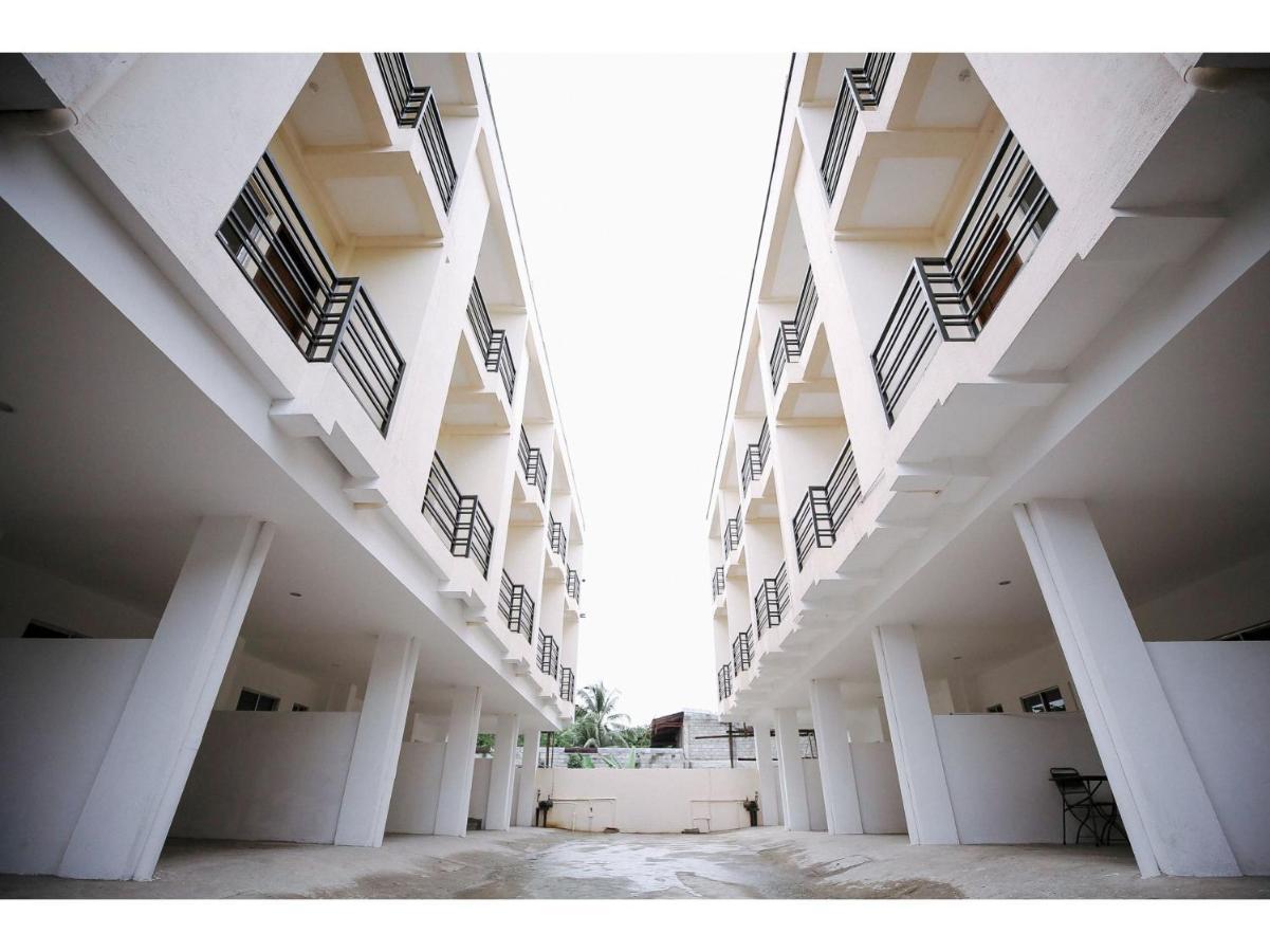 Oyo 789 Abn Residences Bacolod Ngoại thất bức ảnh